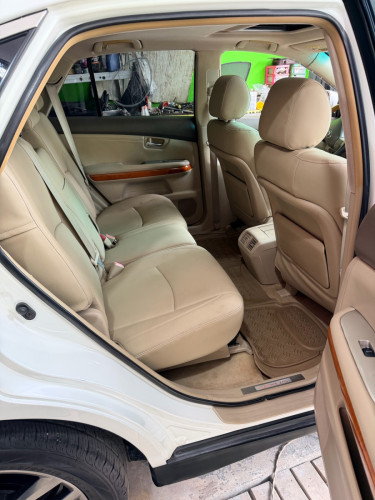 Lexus Rx330 ប៉ុង១