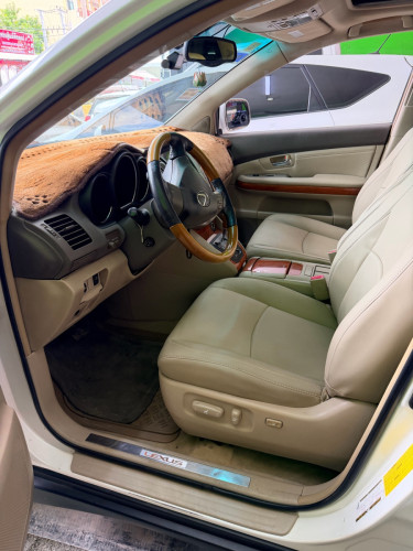 Lexus Rx330 ប៉ុង១