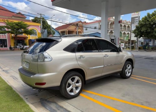 Lexus Rx330 ឆ្នាំ04 h/full ប៉ុង2 16900$