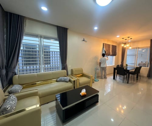 Link house LC2 side 1m for Rent at Borey Peng huoth Boeng snor project Mercurean II