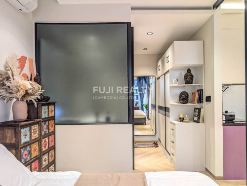 Location BKK1- One Bedroom Condominium for Rent at Time Square 5