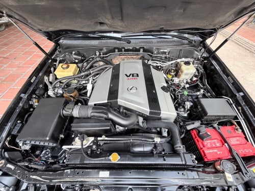 LUXES LX470 សេរីឆ្នាំ 2005 មិនធ្លាប់ បុក ប៉ះ  ឡានជិះផ្ទាល់ខ្លួន ភ្ជាប់ប្រព័ន្ធហ្គាស់ស្រាប់ 🖤