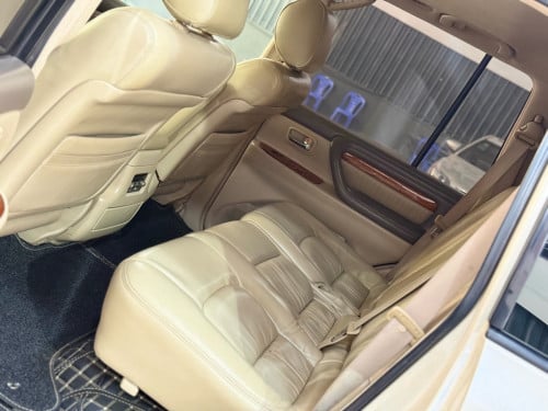 LX470 2003 V8 FUll ប្រេី សាំង ហ្គាស ពណ៌ទឹកដោះ