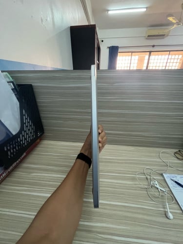 MacBook Air (2019) 13” 512GM Ram 8GB