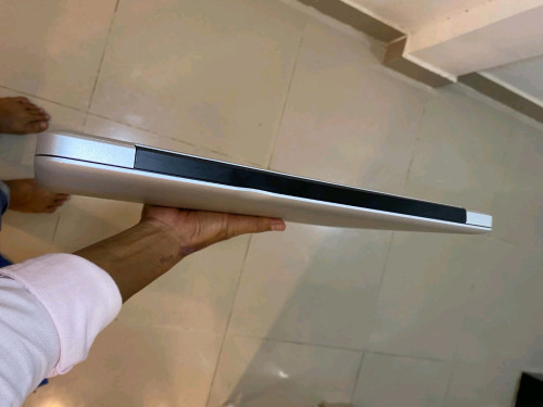 MacBook Pro 2011 8G 256G