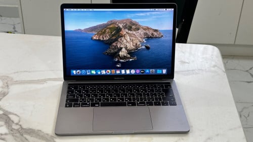 MacBook Pro 2017 13inch Touch Bar Core I5 16 of Ram 256G