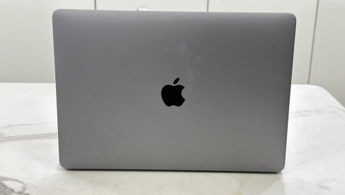 MacBook Pro 2017 13inch Touch Bar Core I5 16 of Ram 256G