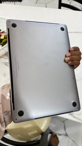 MacBook Pro 2017 13inch Touch Bar Core I5 16 of Ram 256G