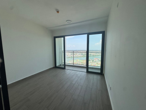 Mini 2Bedroom on high floor