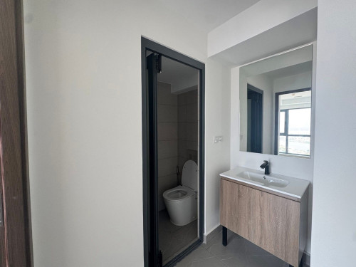 Mini 2Bedroom on high floor