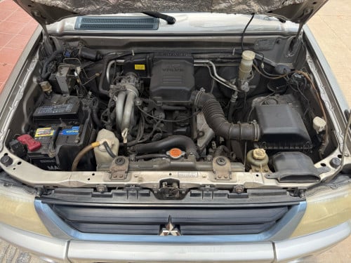 Mitsubishi Pajero Mini 2004