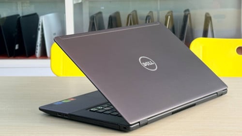 Model: Dell Vostro 5560 (1ទឹកស្អាត 95%)VGA 2GB ទៀត​ផង​👌👍