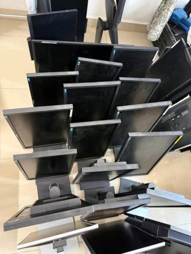 Monitor 24” -27” Brand Samsung,Philips,….