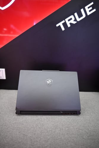 MSI CYBORG 15 BLACK EDITION Condition 99%