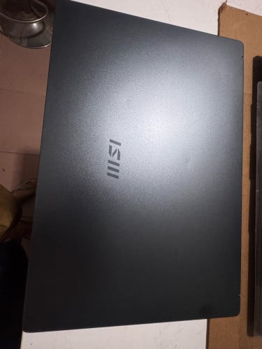msi Laptop i7-11gen 16g 512g