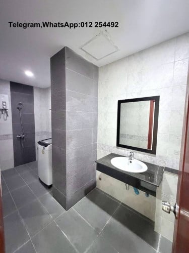 Nice Furnished Elevator Apartment for Rent