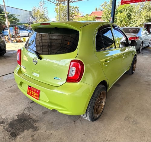 NISSAN MARCH 2015