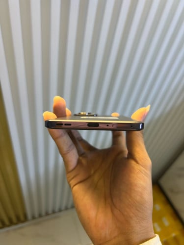 OPPO RENO 12 256G តម្លៃ259$😍✅