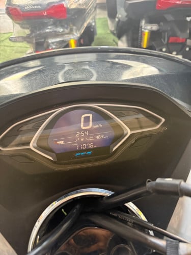PCX 019 មួយទឹកស្លាកលេខ