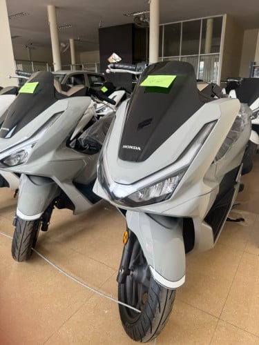 Pcx ជប៉ុន កេស 2026
