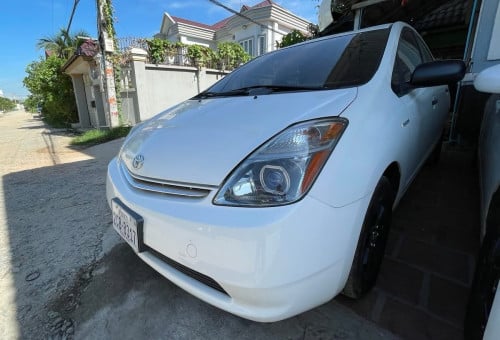 Prius 2007 half full ម្ចាស់ដើមទីមួយលក់ដូរសេរី❤️ ឡានស្អាតអត់បុក អត់ច្រេស☎️0963495496/093767697