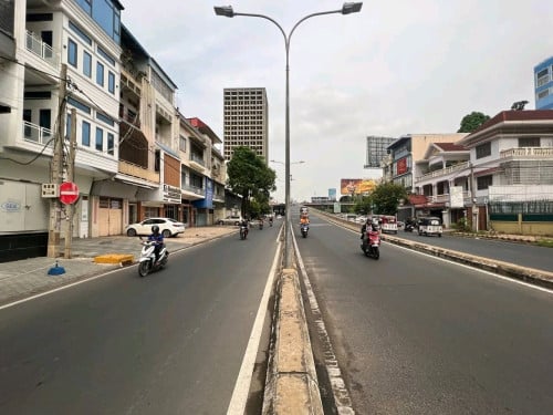 Property for Sale in Tuol Kouk, Phnom Penh!
