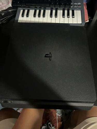 PS4 slim jb 500g with monitor 24inch 100hz  speaker