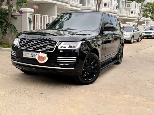 Range rover vogue 015 up21 សាំង 23500$ចចារ