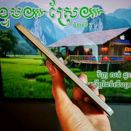 Redmi 15 ថ្ម7000mAh (វៃដូបាន)មានធានាច្បាស់លាស់ត្រឹមត្រូវ
