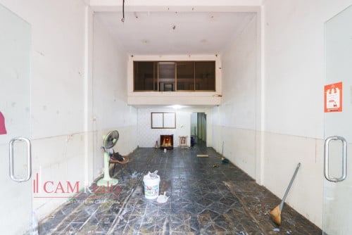 Retail Space For Rent in BKK1