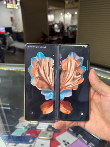 Samsung Fold W24 Edition (Fold5) សុីម២ Ram16GB , HD 1T GB , Phone Condition 90% , ខូចអេក្រង់ក្នុង