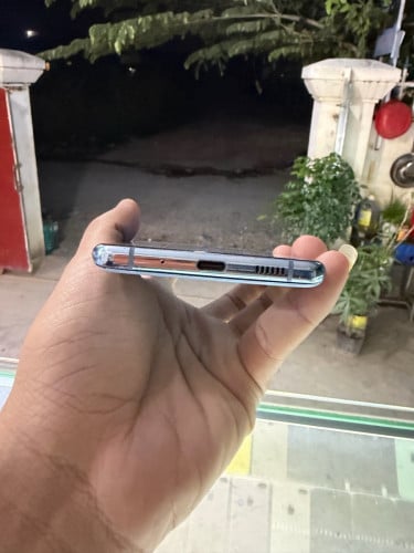 Samsung Galaxy S20+ 5G សាណុំហ្សុីន Ram12G/256GB