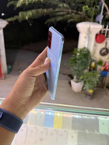 Samsung Galaxy S20+ 5G សាណុំហ្សុីន Ram12G/256GB