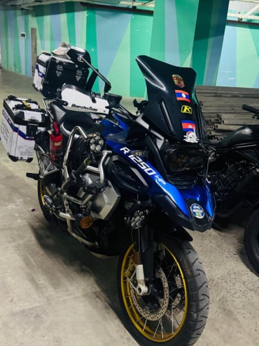 Selling my personal BMW GSA1250