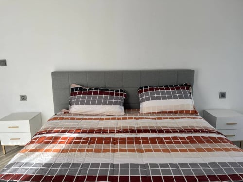 SenSok- Condo 2BR Available for Rent