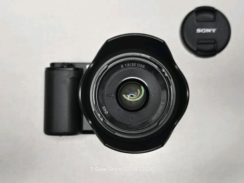 Sony ZV-E10 + Sony 35mm F1.8 OSS