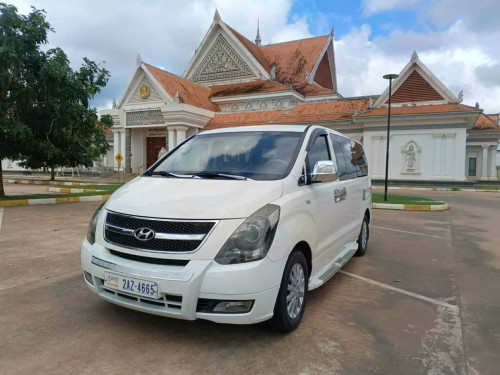 Starex CXV 2008