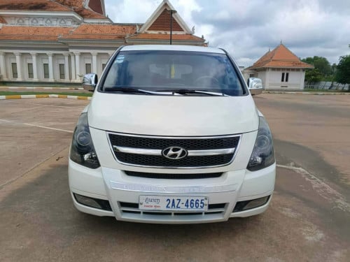 Starex CXV 2008