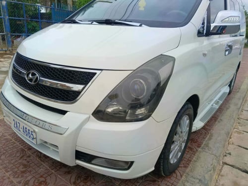 Starex CXV 2008