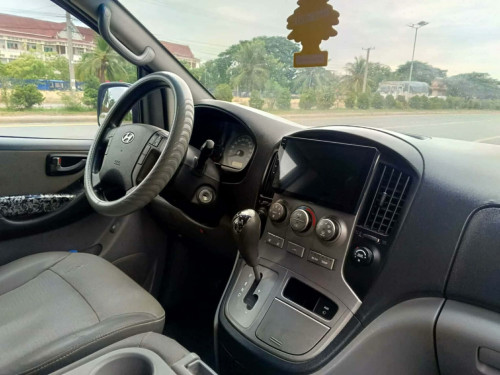 Starex CXV 2008