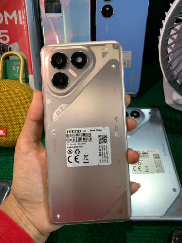TECNO POVA7