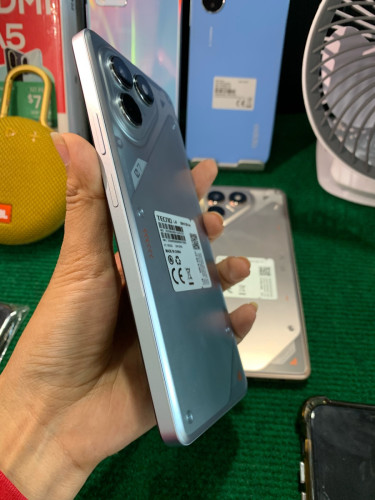 TECNO POVA7