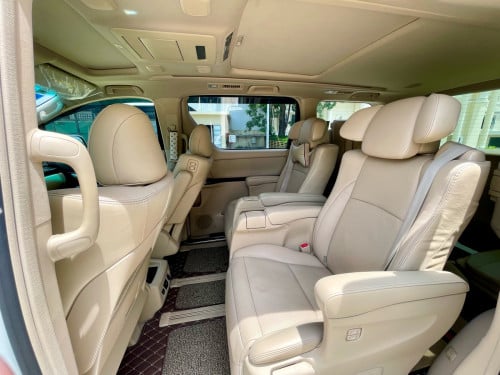 TOYOTA ALPHARD 2015 បួនម៉ាសុីនប៉ុងមួយប្រភេទឡានខ្លាញ់គោឆ្វេងហ្សុីនថ្នាំហ្សុីនមួយជុំ