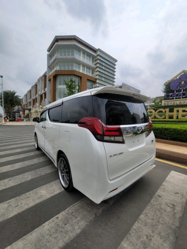 Toyota Alphard 2016 ក្រដាសពន្ធ