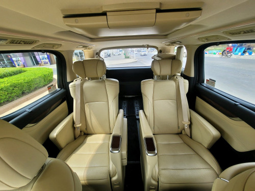 Toyota Alphard 2016 ក្រដាសពន្ធ