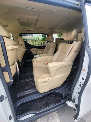 Toyota Alphard 2016 ក្រដាសពន្ធ