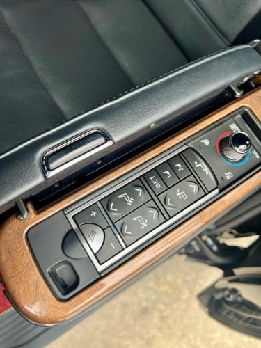 Toyota Alphard Executive Lounge