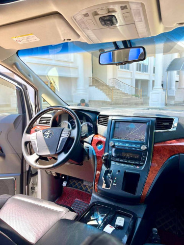 Toyota Alphard hybrid 2012 full option