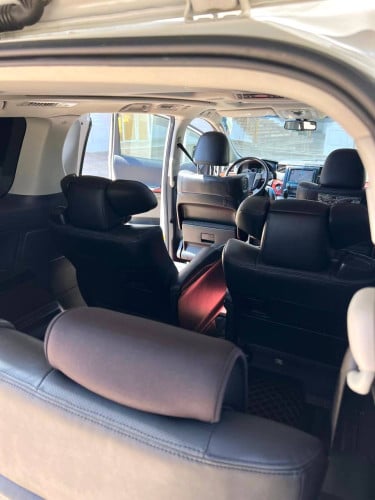 Toyota Alphard hybrid 2012 full option