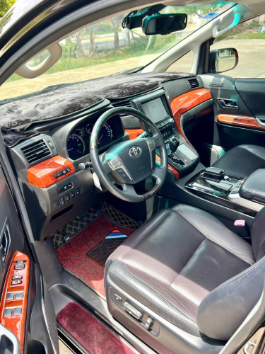 Toyota Alphard hybrid 2013 Top Option
